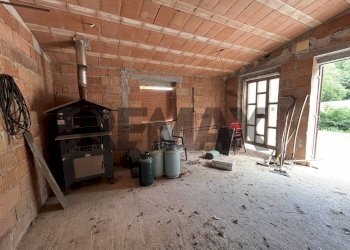 Stanza vuota - Casa indipendente Via Pomontina
 
27, Bevagna - foto 27
