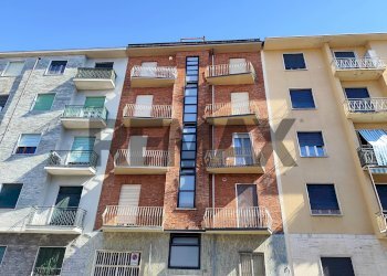 Edificio all\'aperto - Two-room apartment Via Noasca
18, Torino - photo 24