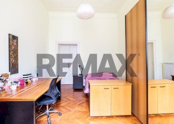Camera / camera da letto - Quadrilocale Viale Lunigiana
 
14, Milano - foto 16