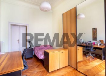 Camera / camera da letto - Quadrilocale Viale Lunigiana
 
14, Milano - foto 17