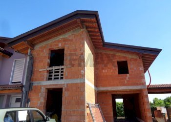 Casa all\'aperto - Semi-detached house Via Don Learco Giuliani
 
s.n., Casalromano - photo 1