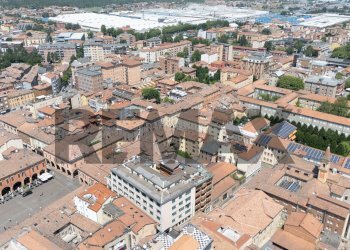 Edificio all\'aperto - Quadrilocale Via Giuseppe Mazzini
 
5, Sassuolo - foto 54