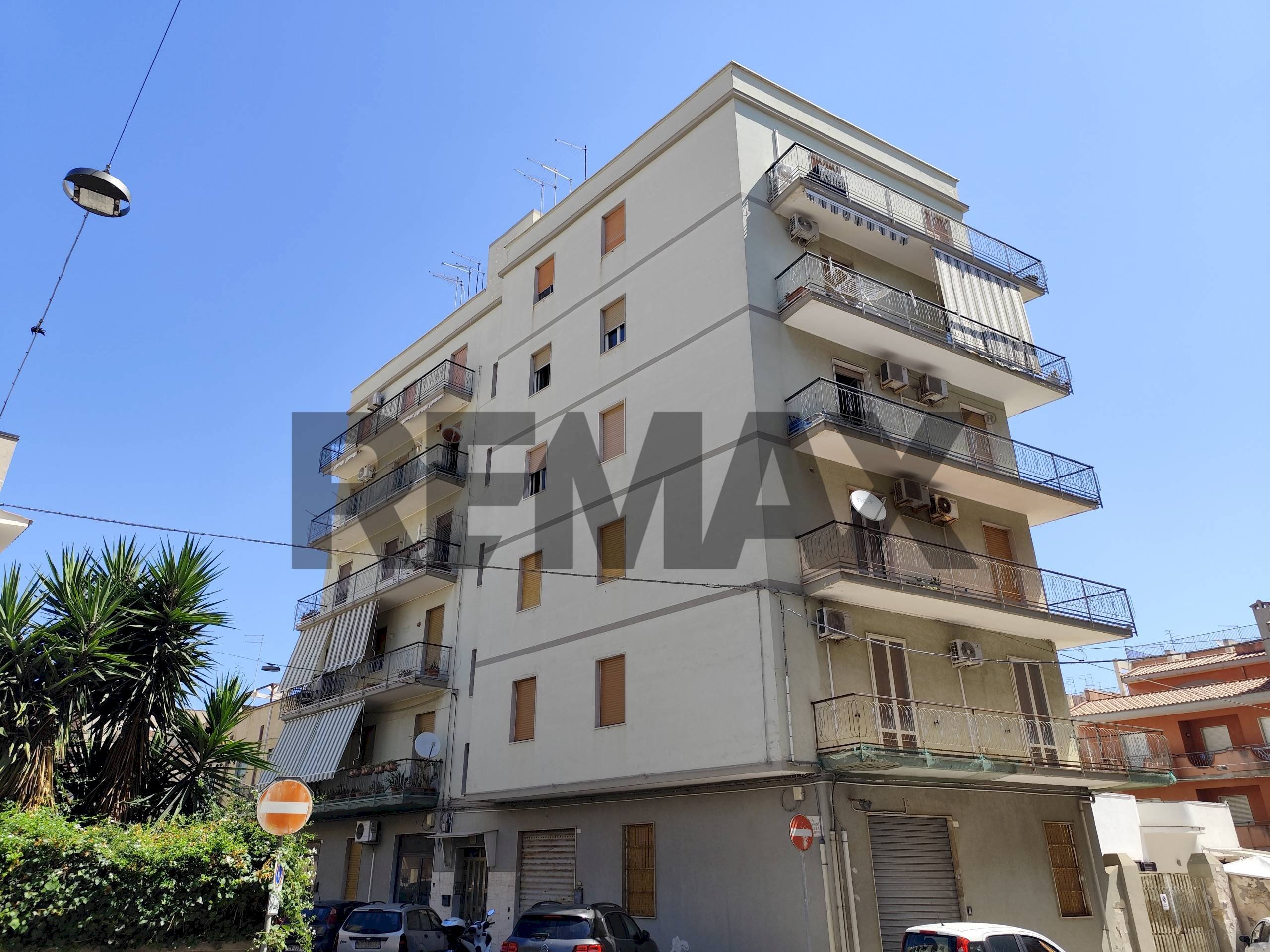 Edificio all\'aperto - Trilocale via giovanni battista vaccarini
 
25, Siracusa - foto 1
