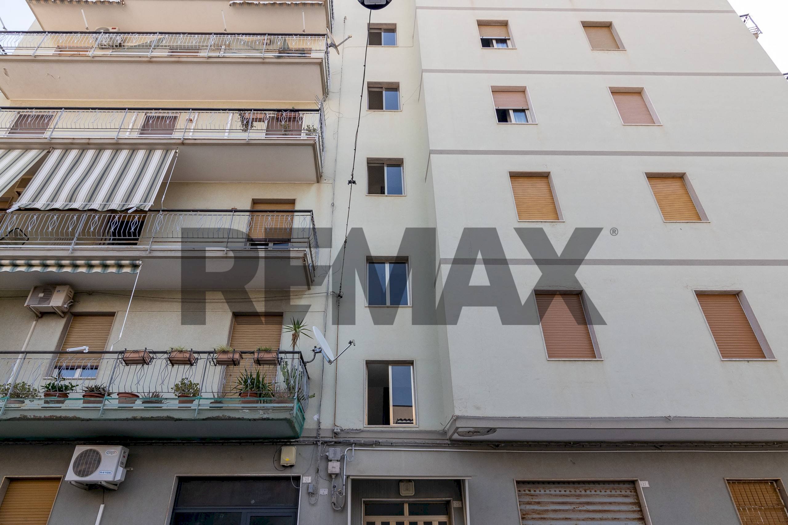 Edificio all\'aperto - Trilocale via giovanni battista vaccarini
25, Siracusa - foto 2