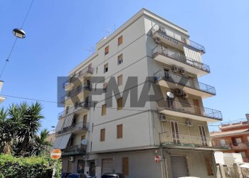Edificio all\'aperto - Trilocale via giovanni battista vaccarini
 
25, Siracusa - foto 1