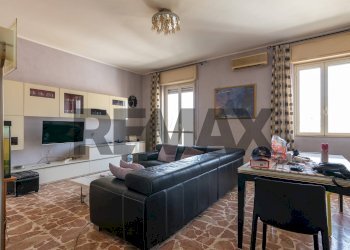 Sala da pranzo - Trilocale via giovanni battista vaccarini
 
25, Siracusa - foto 4