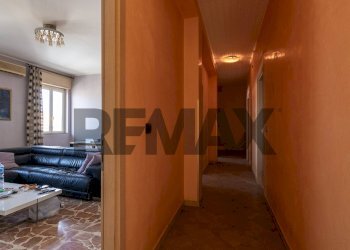 Hall / corridoio - Trilocale via giovanni battista vaccarini
 
25, Siracusa - foto 8