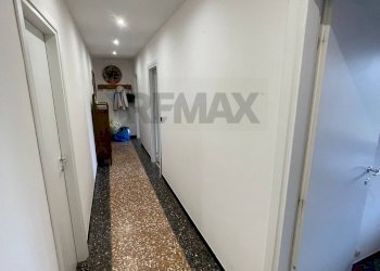 Hall / corridoio - Appartamento Via Cesare Battista
 
38, Cairo Montenotte - foto 13