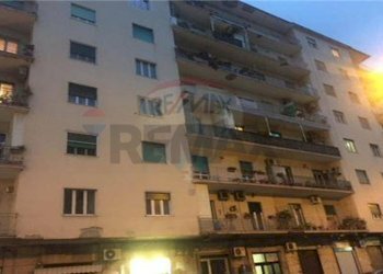 Edificio all\'aperto - Trilocale via Giacomo Leopardi
 
203, Napoli - foto 4