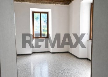 Stanza vuota - Casa indipendente VIA MOLINI
 
7, Dossena - foto 6