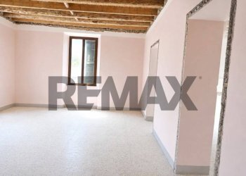 Stanza vuota - Casa indipendente VIA MOLINI
 
7, Dossena - foto 8