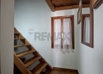 Scale - Casa indipendente Via Caldoie
 
18, Cavaso del Tomba - foto 9