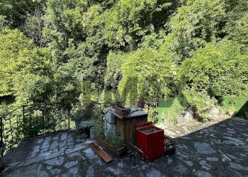 Giardino - Casa indipendente Frazione Cadola
 
32, Ponte nelle Alpi - foto 11