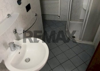 Bagno - Two-room apartment Via Santa Maria Dei Battuti
 
13, Belluno - photo 16