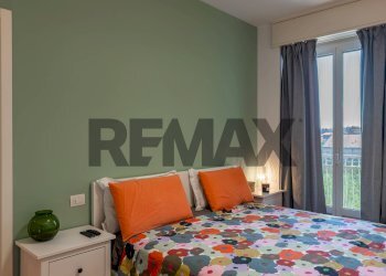 Camera / camera da letto - Bilocale Viale Caterina Da Forlì
 
24, Milano - foto 18