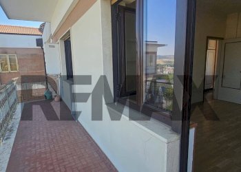 Balcone - Attic via Calandra
 
35, Benevento - photo 16