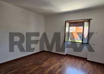 Stanza vuota - Trilocale viale spinelli
 
15, San Giorgio del Sannio - foto 8