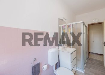 Bagno - Three-room apartment via buozzi
 
11, Cassano Magnago - photo 17