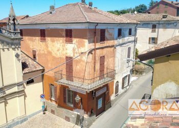Foto 1 - Casa indipendente Via V Martiri, Carezzano - foto 1