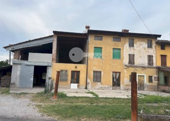 Foto 1 - Semi-detached house Via Tesoli
 
2, Calvisano - photo 1