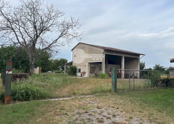 Foto 2 - Semi-detached house Via Tesoli
 
2, Calvisano - photo 2