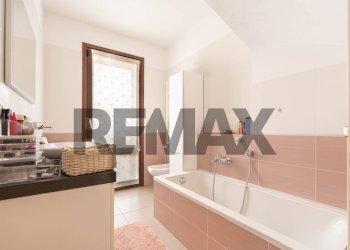 Bagno - Attic Via San Domenico Savio
 
48, Brugherio - photo 15