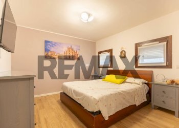 Camera / camera da letto - Attic Via San Domenico Savio
 
48, Brugherio - photo 35