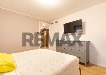 Camera / camera da letto - Attic Via San Domenico Savio
 
48, Brugherio - photo 37