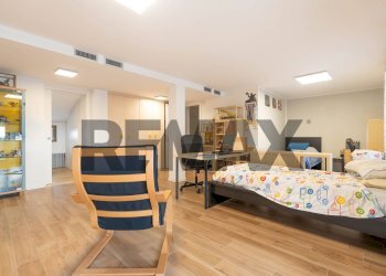 Camera / camera da letto - Attic Via San Domenico Savio
 
48, Brugherio - photo 43