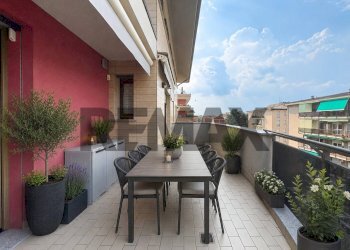 Terrazza - Attic Via San Domenico Savio
 
48, Brugherio - photo 1