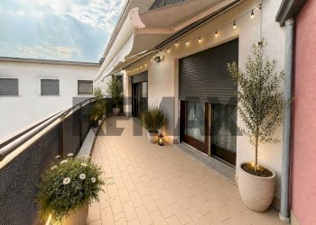 Terrazza - Attic Via San Domenico Savio
 
48, Brugherio - photo 47