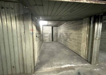 Parcheggio - Box Via Giuseppe Garibaldi
 
58, Brugherio - photo 12
