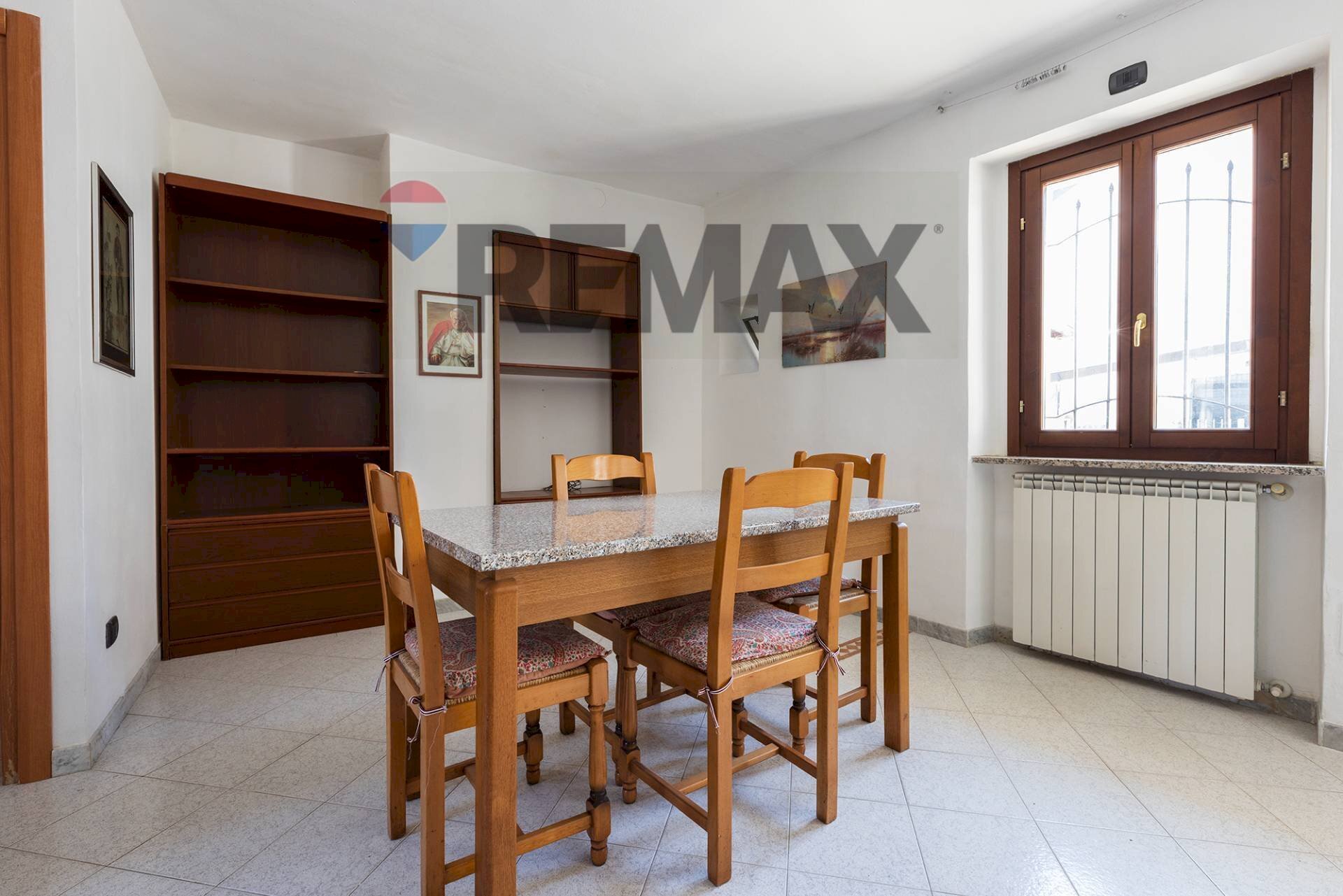 Sala da pranzo - Trilocale Via Pascoli
18, Gallarate - foto 2