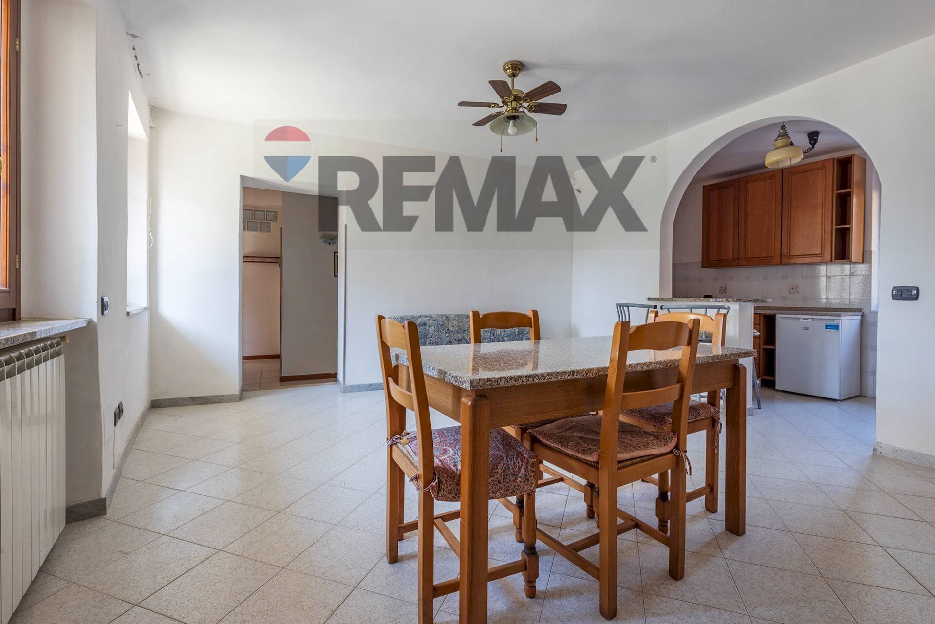 Sala da pranzo - Trilocale Via Pascoli
18, Gallarate - foto 3