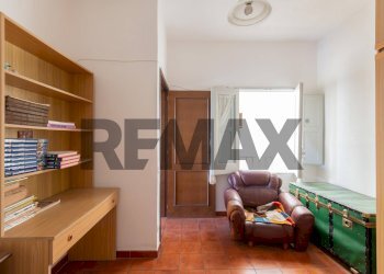 Camera / camera da letto - Casa indipendente via Enrico FERMI
 
28, Santa Croce Camerina - foto 26