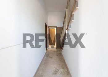 Hall / corridoio - Casa indipendente via Enrico FERMI
 
28, Santa Croce Camerina - foto 50