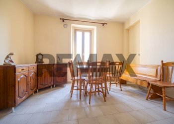 Sala da pranzo - Casa semi indipendente Girone
 
12-14, Pretoro - foto 11
