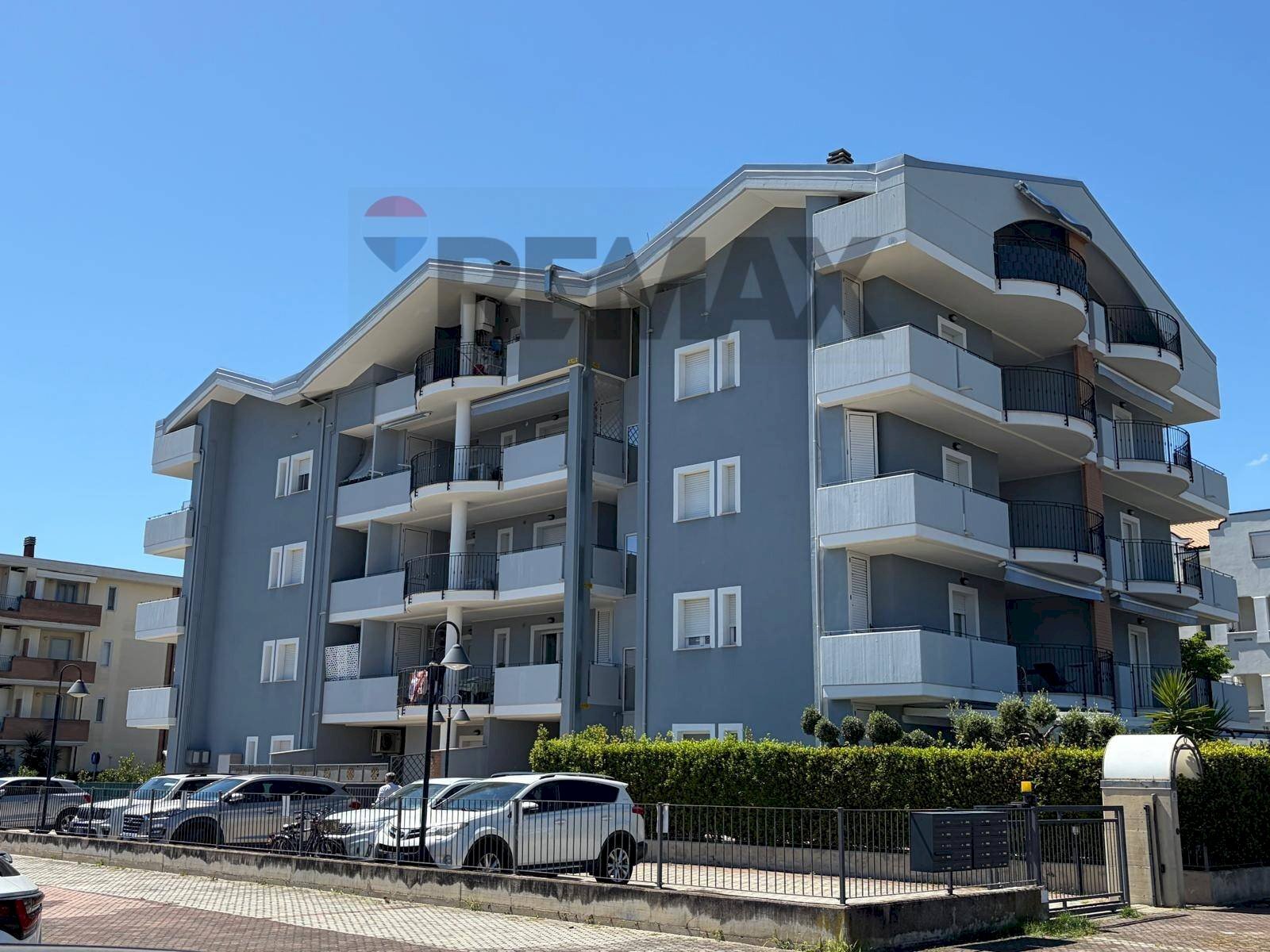 Edificio all\'aperto - Two-room apartment Via Cavour
 
41, Tortoreto - photo 1