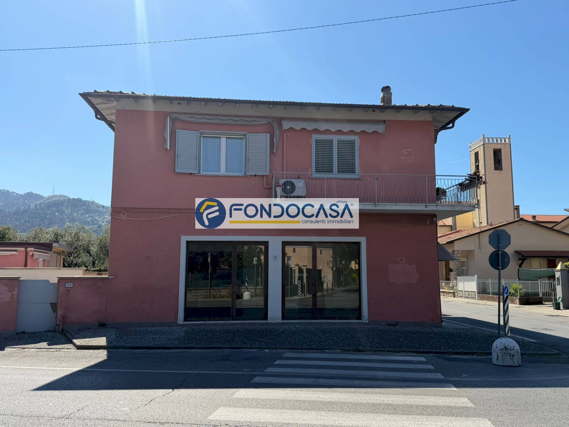 Esterno - Semi-detached house via alcide de gasperi
579, Seravezza - photo 3