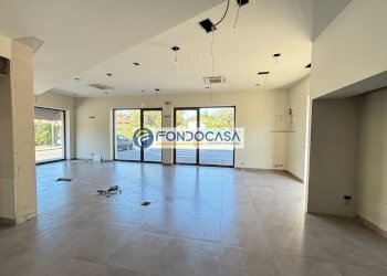 Soggiorno open space - Semi-detached house via alcide de gasperi
 
579, Seravezza - photo 4