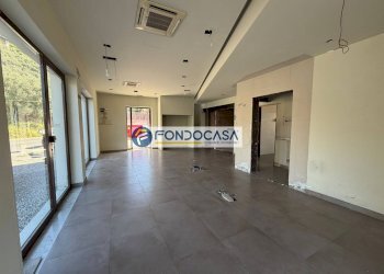 Cucina abitabile - Semi-detached house via alcide de gasperi
 
579, Seravezza - photo 7
