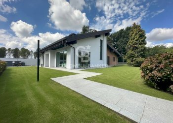 Foto 2 - Villa Via Domodossola
 
40, Busto Arsizio - photo 2