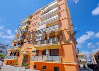 Edificio all\'aperto - Apartment Via Enrico De Nicola
 
26, Triggiano - photo 1