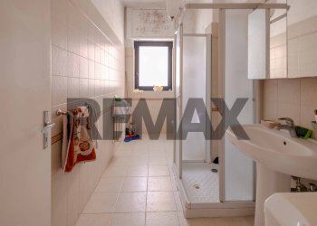 Bagno - Apartment Via Enrico De Nicola
 
26, Triggiano - photo 5