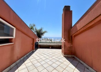 Foto 13 - Villa a Schiera Via Ulisse
 
18, Aci Catena - foto 13