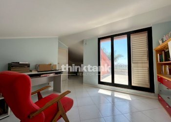 Foto 15 - Villa a Schiera Via Ulisse
 
18, Aci Catena - foto 15