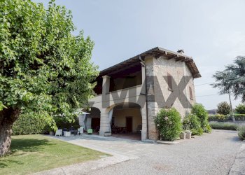 Porzione di casa Piazza Paolo VI, 6
Zocco, Erbusco - foto 2