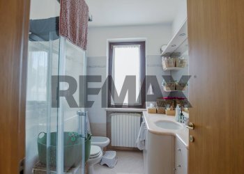 Bilocale Via Valentino Bedeschi, 86 
 Iseo, Iseo - foto 11