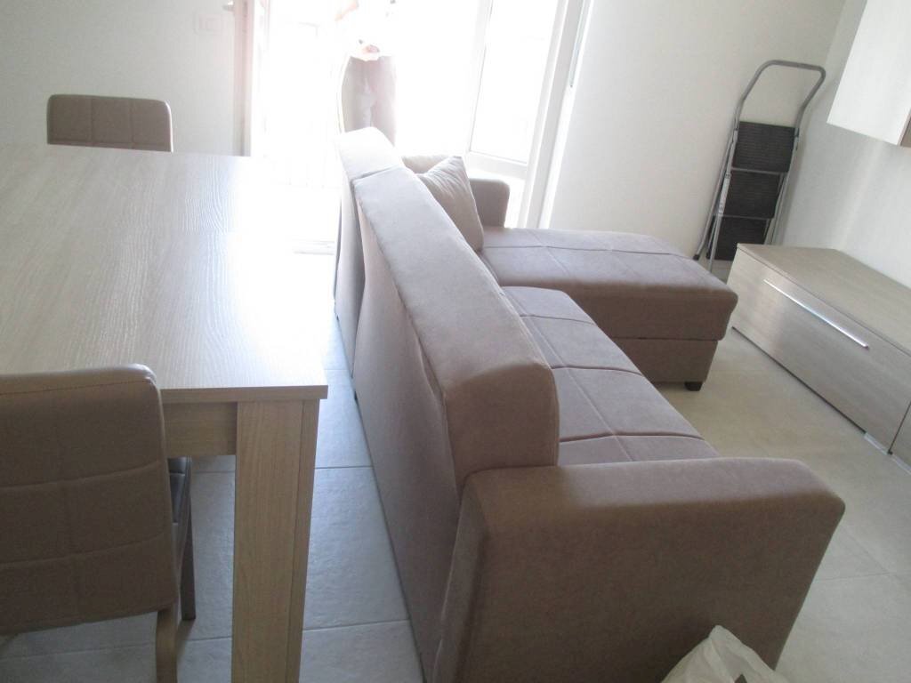 Soggiorno - Two-room apartment via del Gallo, Brescia - photo 3