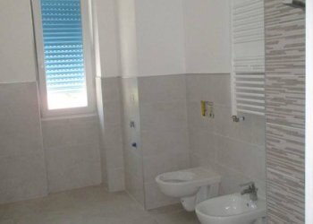 bagno - Two-room apartment via del Gallo, Brescia - photo 17